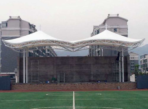 隨州揚航鋼構(gòu)裝飾工程 專業(yè)打造看臺膜結(jié)構(gòu)設(shè)計與施工一體化解決方案